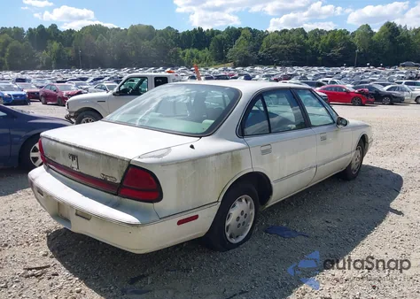 1999 Oldsmobile Eighty-Eight from USA, damaged, VIN 1G3HN52K2X4814346